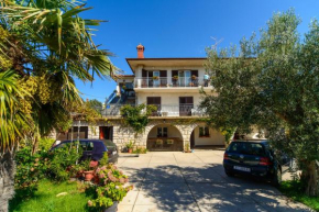 Гостиница Guesthouse Katica  Корница